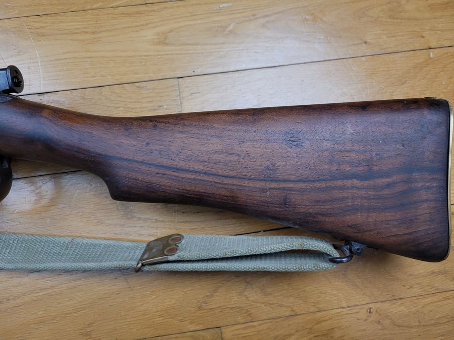 Sehr gutes englisches Gewehr Lee Enfield MKIII (*) – gute Verarbeitung B.S.A von 1916 – Originalkaliber 303 Brit. – Gewehrriemen – Magazin im Modell – sehr guter Zustand, Bild 21 von 30