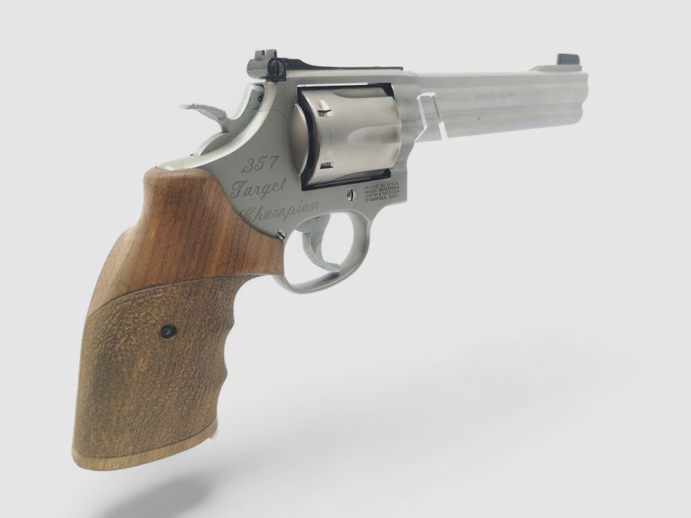 Smith & Wesson 686-3 Target Champion