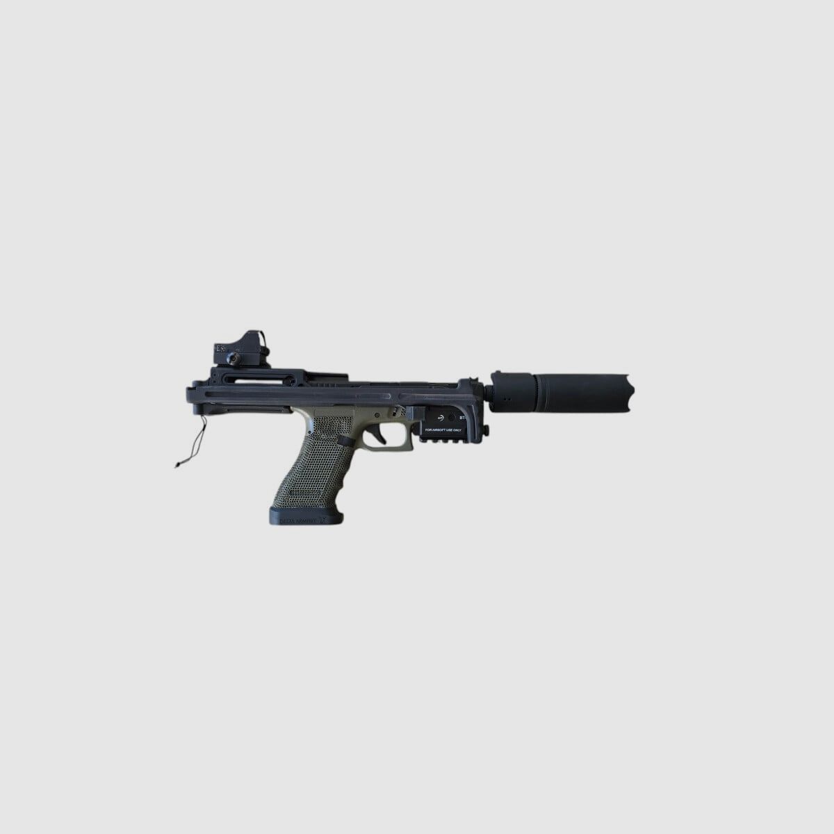 BEARS-TEC B&T DELTA-PX Airsoft PDW en Oliva