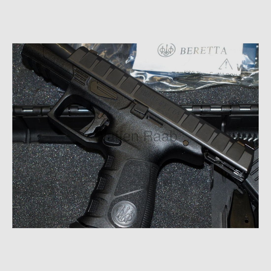 Beretta APX