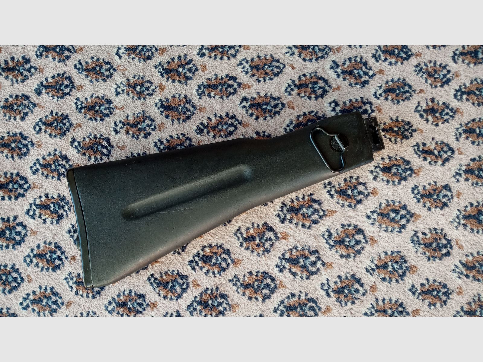 AK-100 de polímero ruso 5,5 mm con culata plegable / Fabricante Izhmash en Izhevsk / Culata plegable AK-74M Saiga