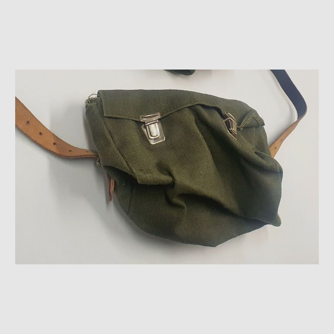 DDR Original DDR NVA Handgranatentasche