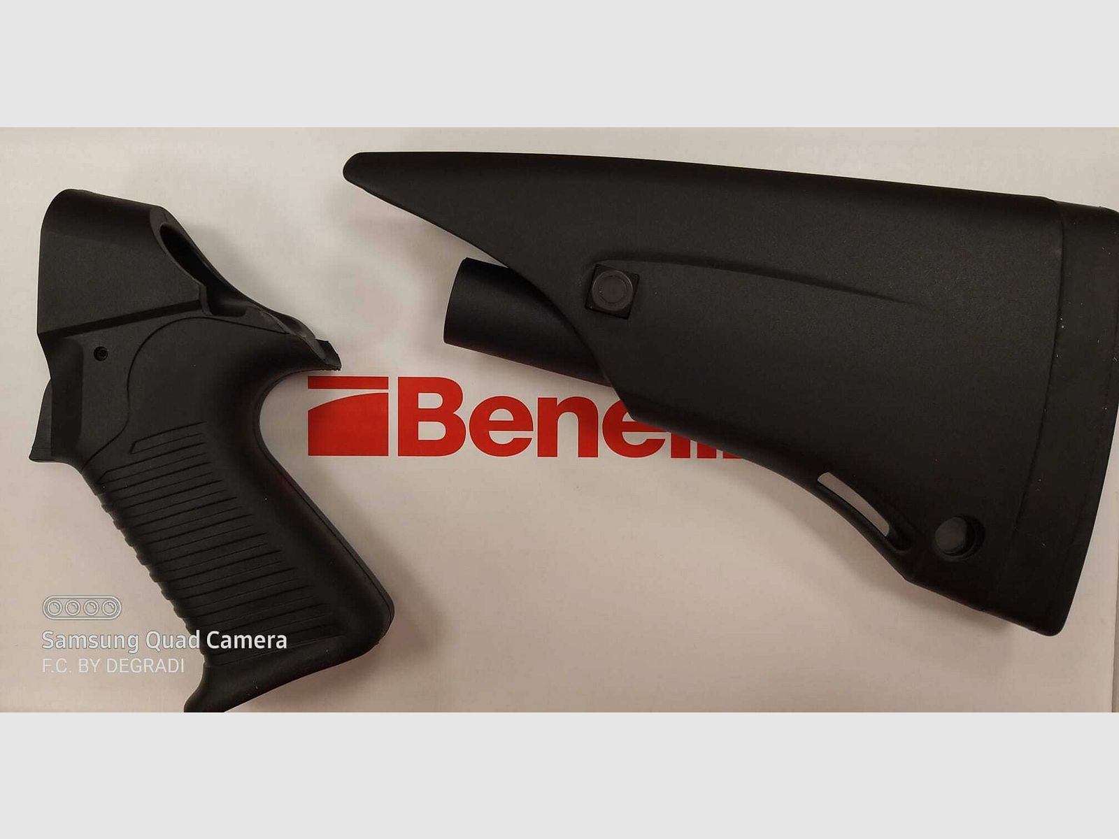 BENELLI M4 SUPER 90 SEMIAUTO 12, zdjęcie 5 z 7
