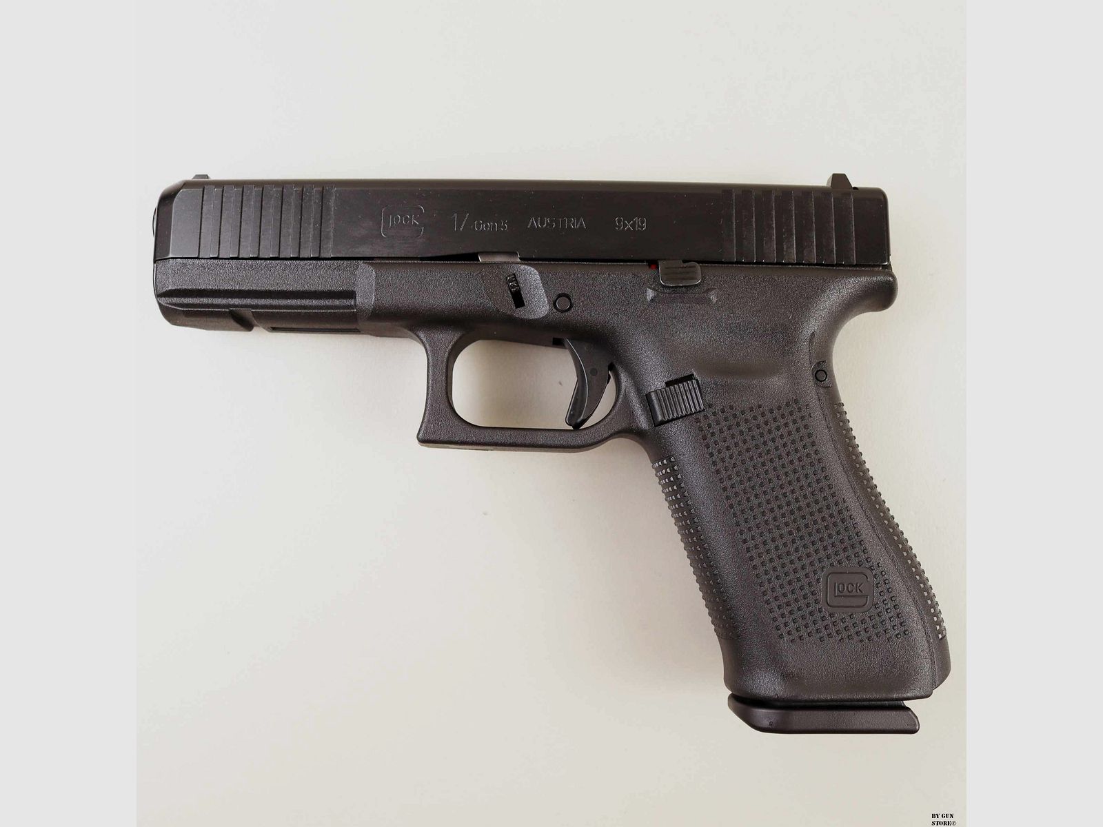 Glock pistol mod. 17 GEN5 FS cal. 9×19 mm, image 1 of 3