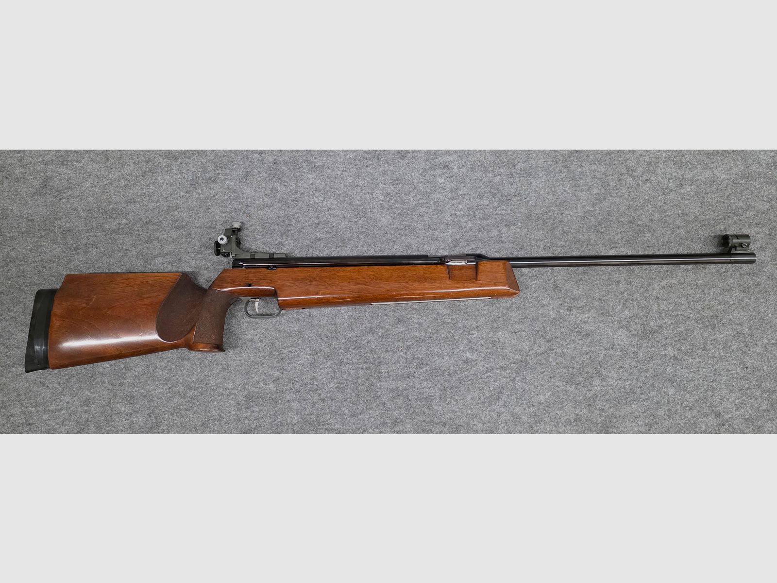 Match Luftgewehr Seitenspanner Anschütz Mod. 250 sehr selten im tollen Zustand, kaum benutzt.