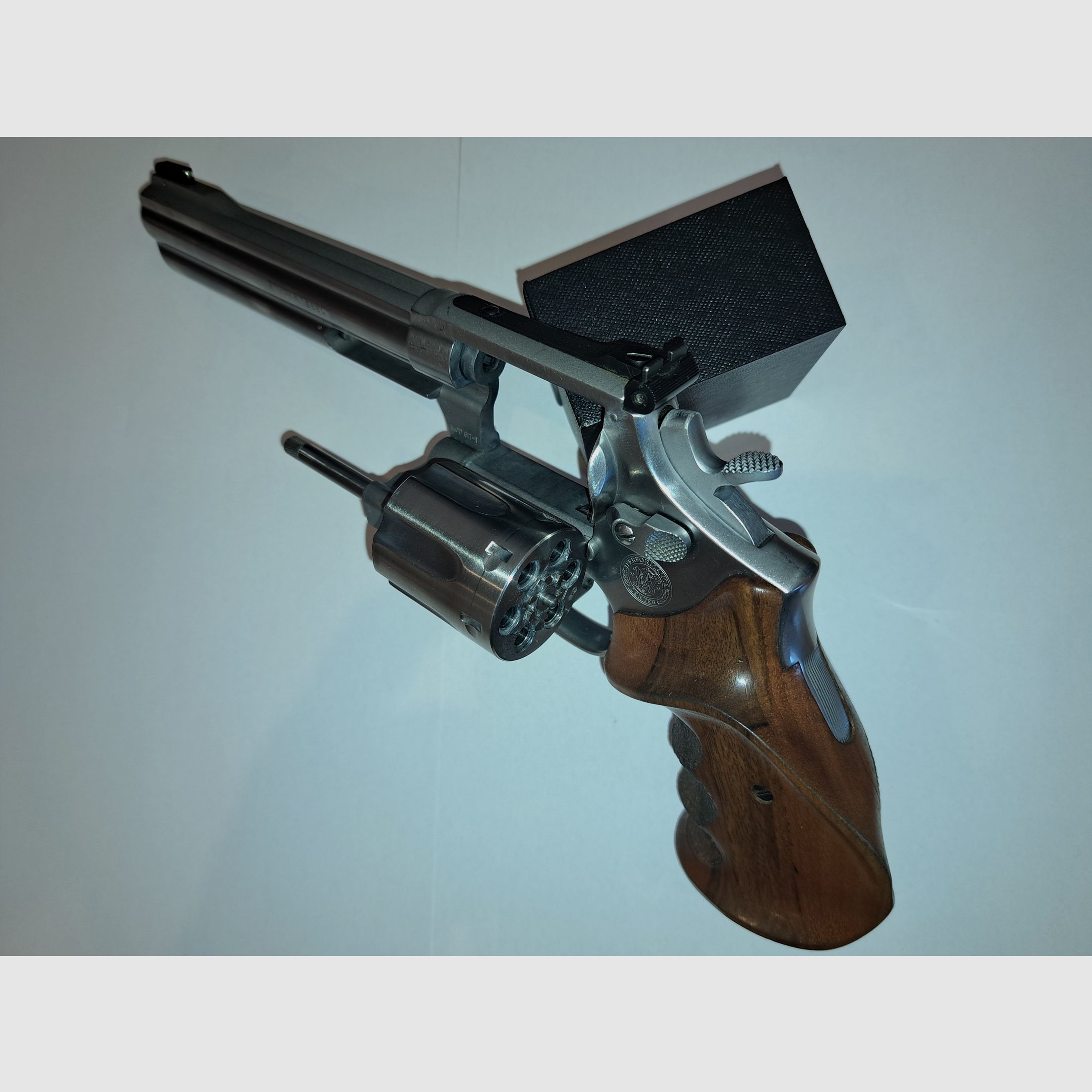 Smith & Wesson 617-1 Super TC