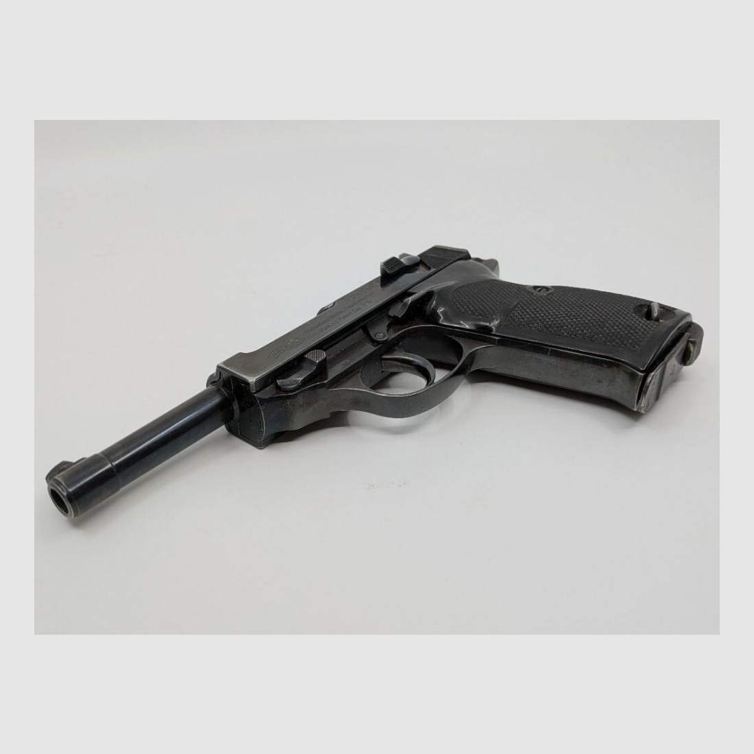 Walther Zella-Mehlis HP Schwedische M/39 mit Regiment ID