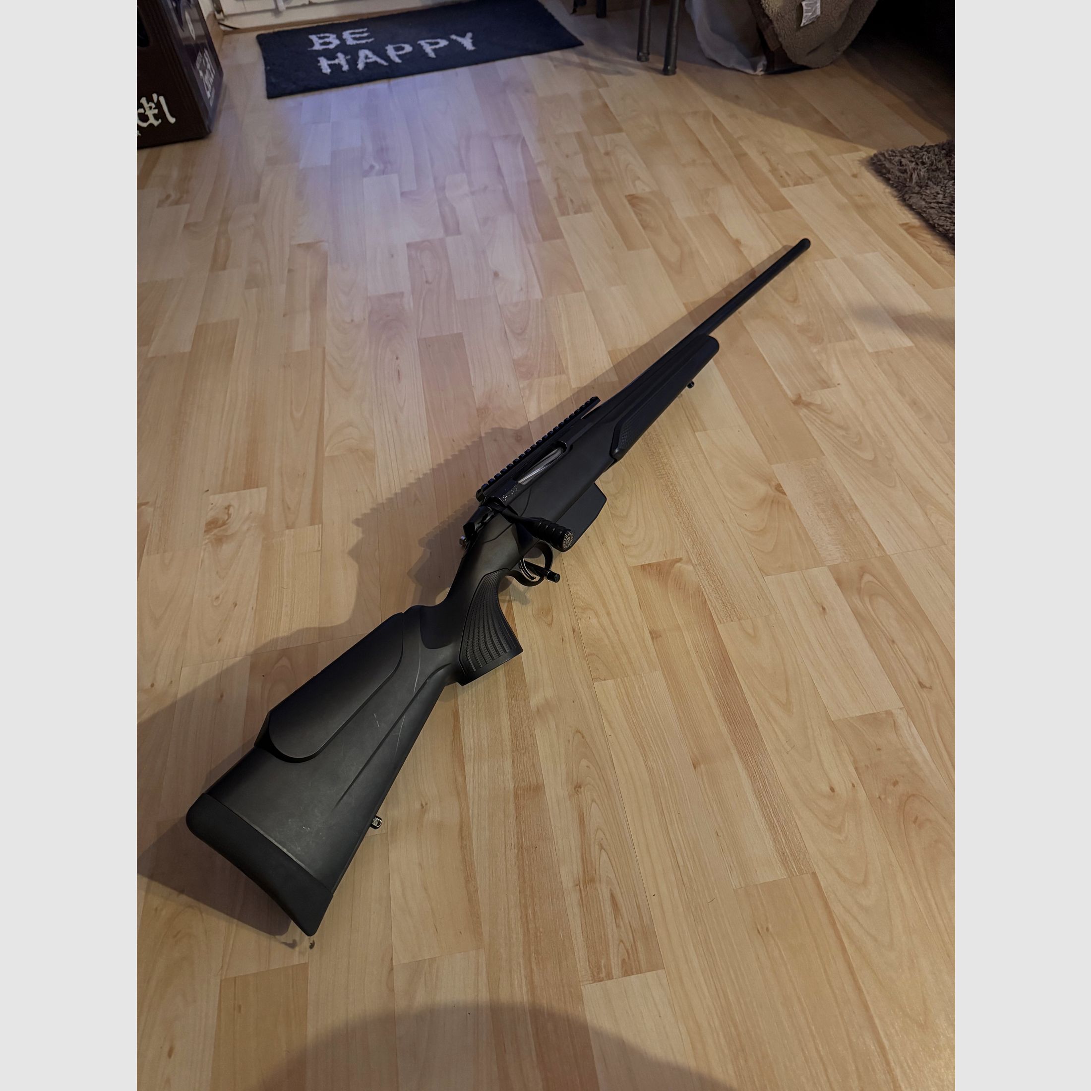 Tikka T3X Repetierer / .300 WIN. MAG. mit Schalldämpfer