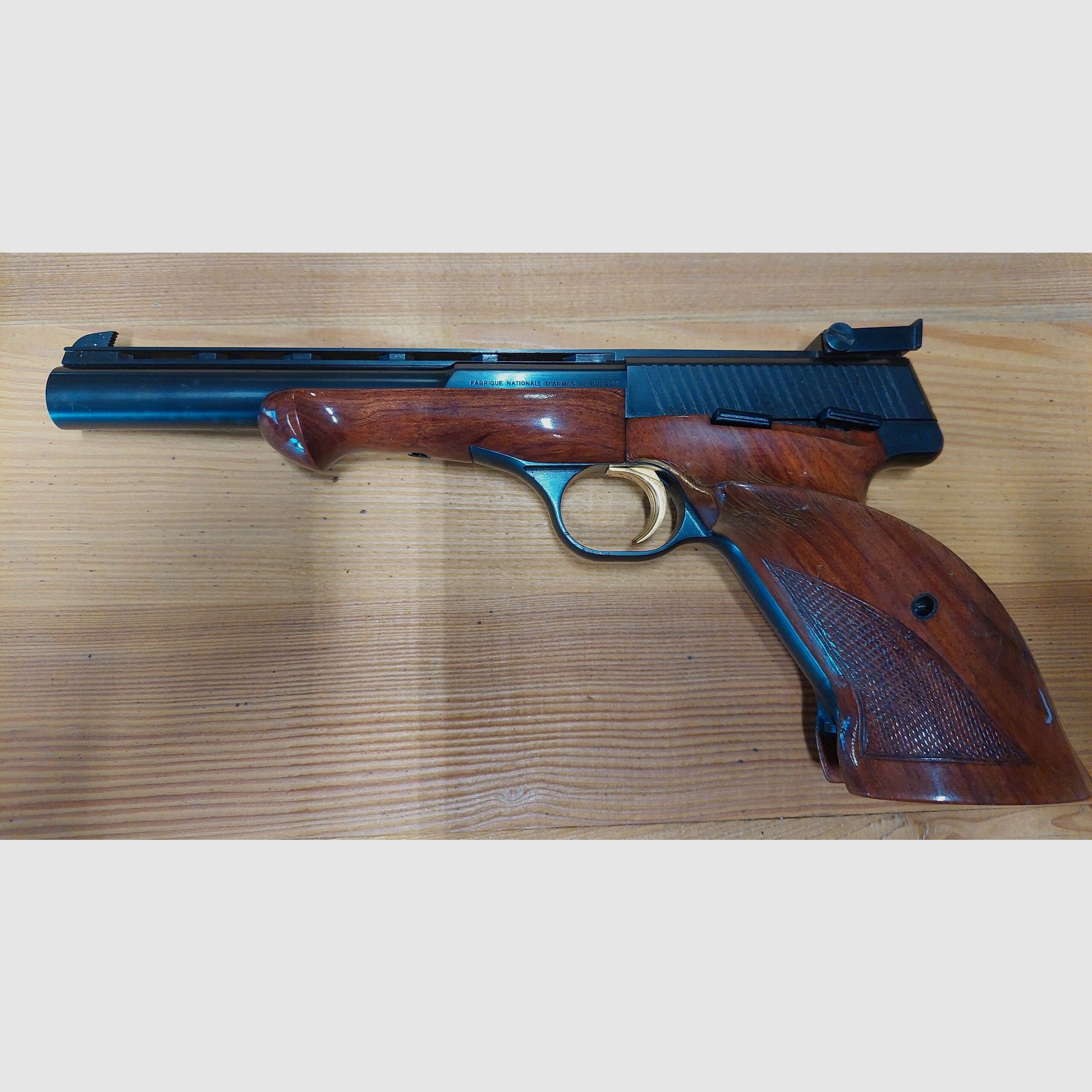 A 70 SEMIAUTOMATISCHE PISTOLE BROWNING CAL 22 LR, Bild 2 von 2