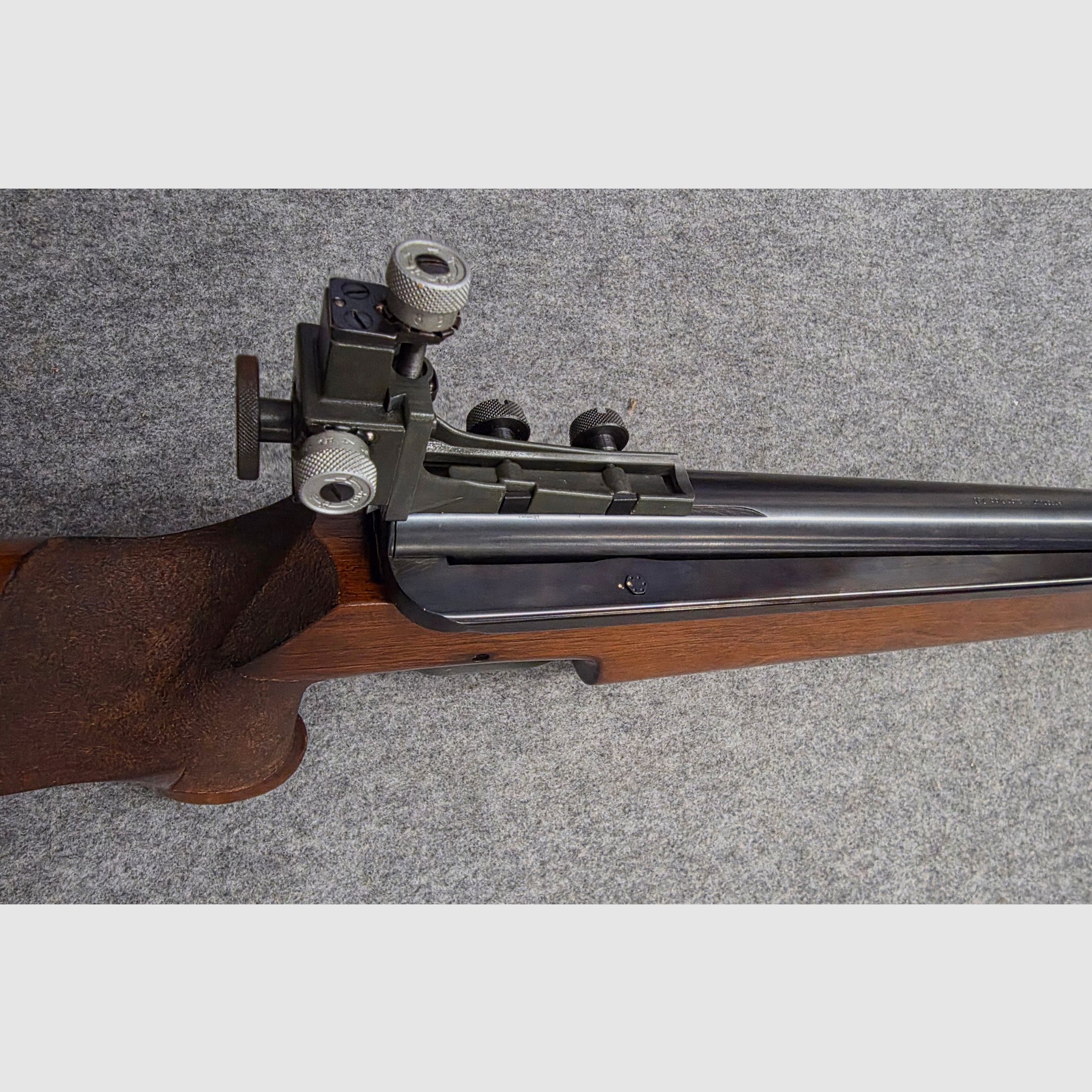 Match Luftgewehr Seitenspanner Anschütz Mod. 250 sehr selten im tollen Zustand, kaum benutzt.