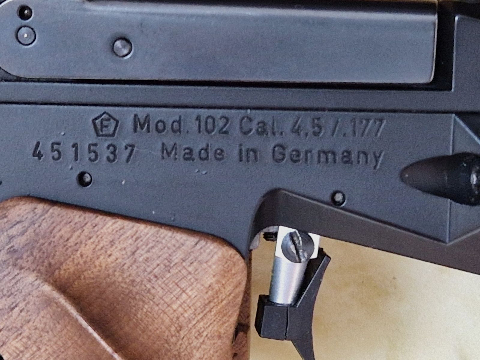 Feinwerkbau Modell 102