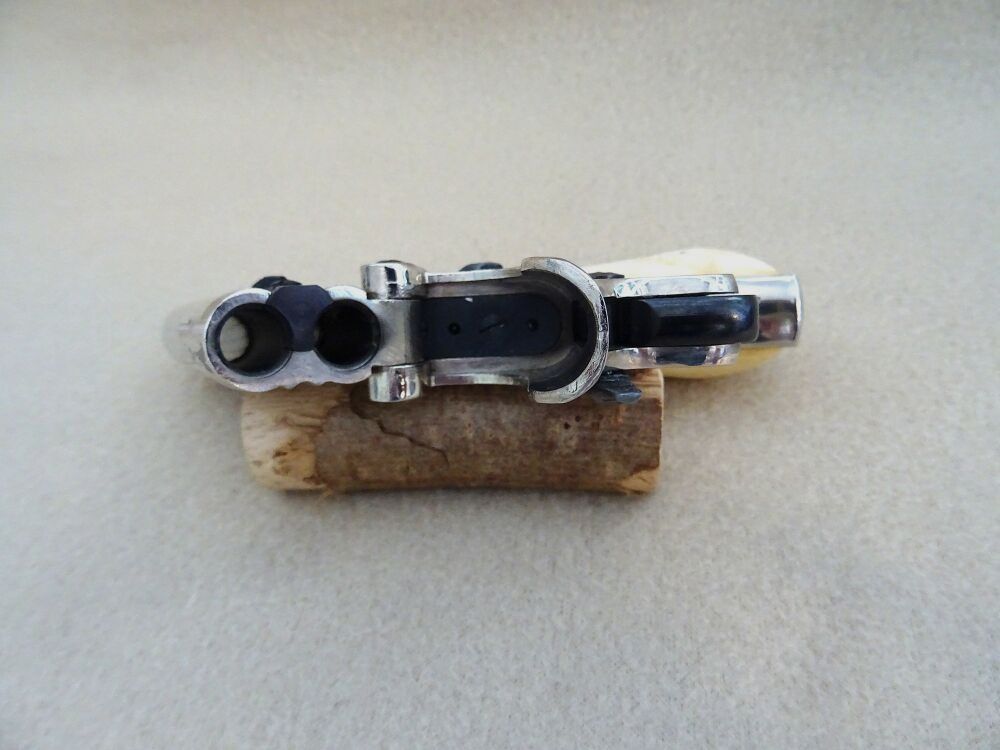 Derringer 17