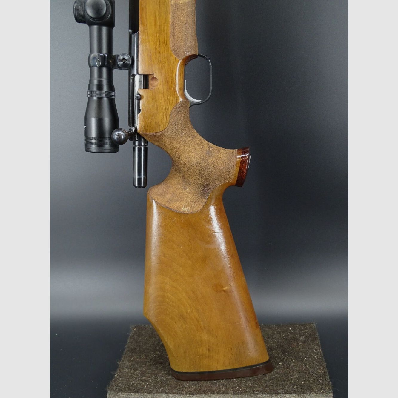 Weihrauch HW 66 Kaliber .222 Rem mit ZF & Zweibein 66