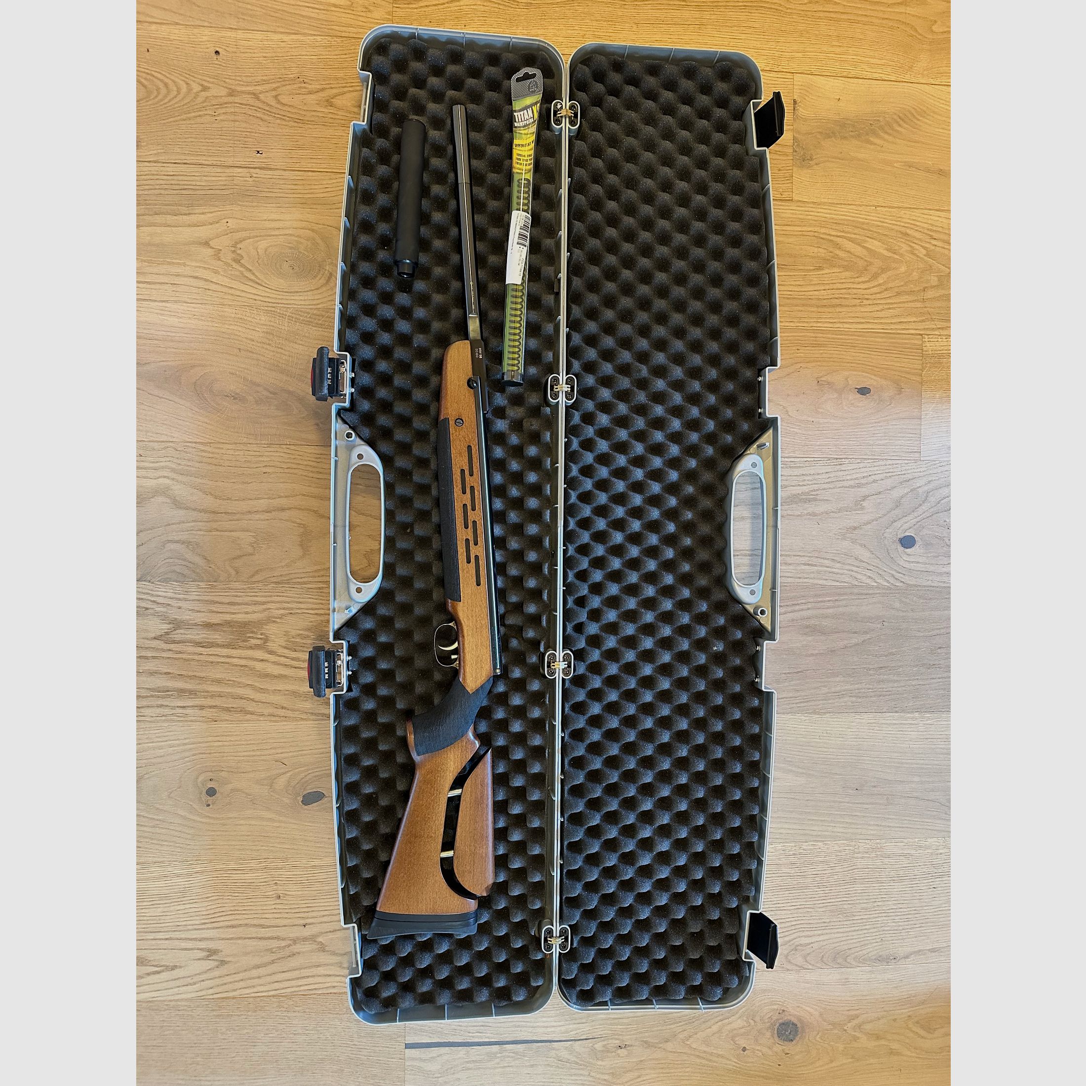 Weihrauch HW98 5,5mm mit Schalldämpfer und Koffer
