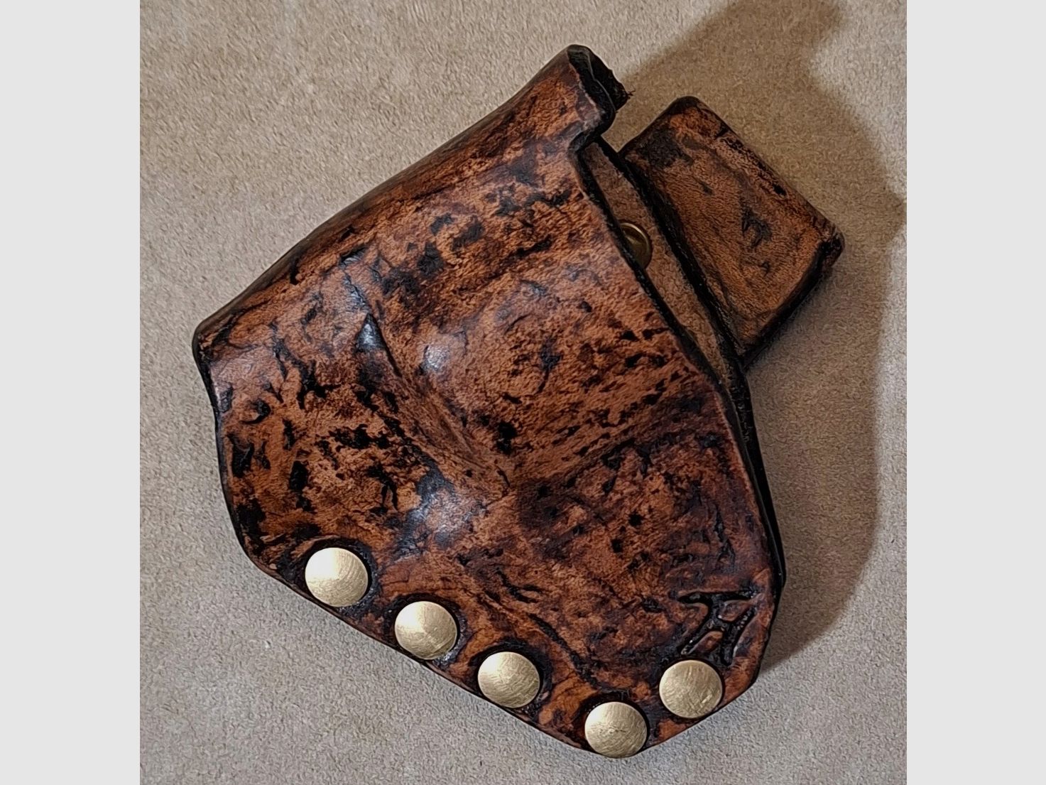  Steel Dog  4" Duty Tac Rewolwer 616, Typ .209 Fiocchi Primery