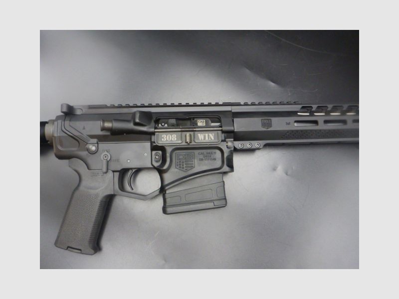 Repetierbüchse Typ AR10 Diamondback Modell DB10 13" Kal. .308 Win, Bild 5 von 11