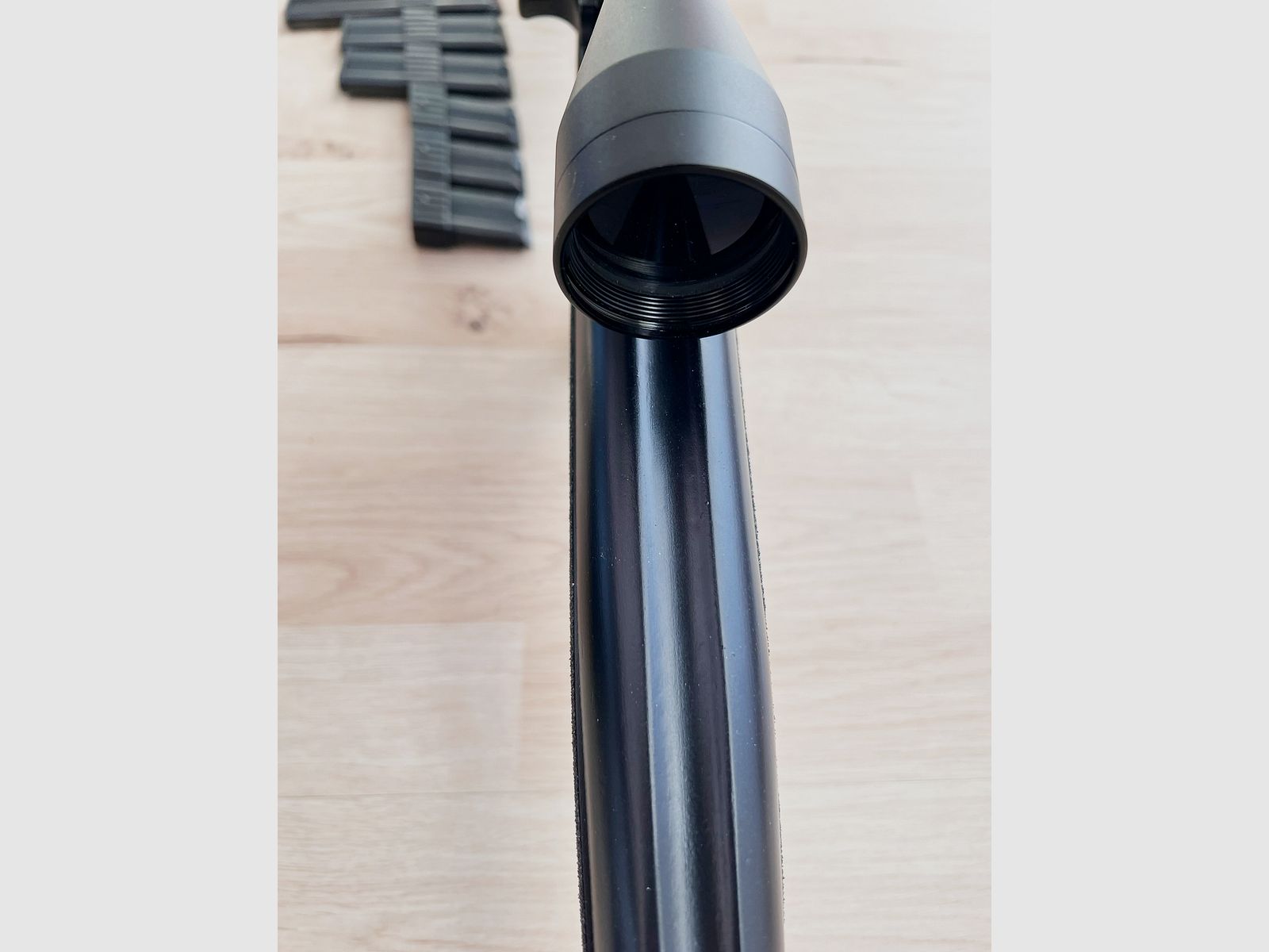 Erma EGM 1-Black -   KK-Selbstlader mit 7 Magazinen
