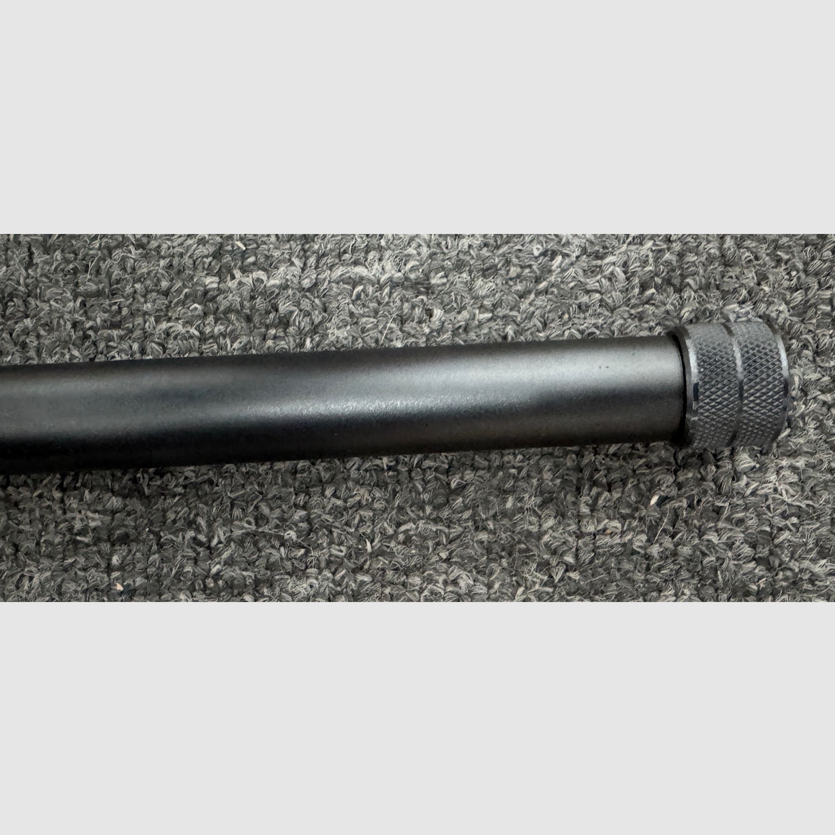 Savage 10 .223 Rem. mit 3-9x50 LP & Schalldämpfer