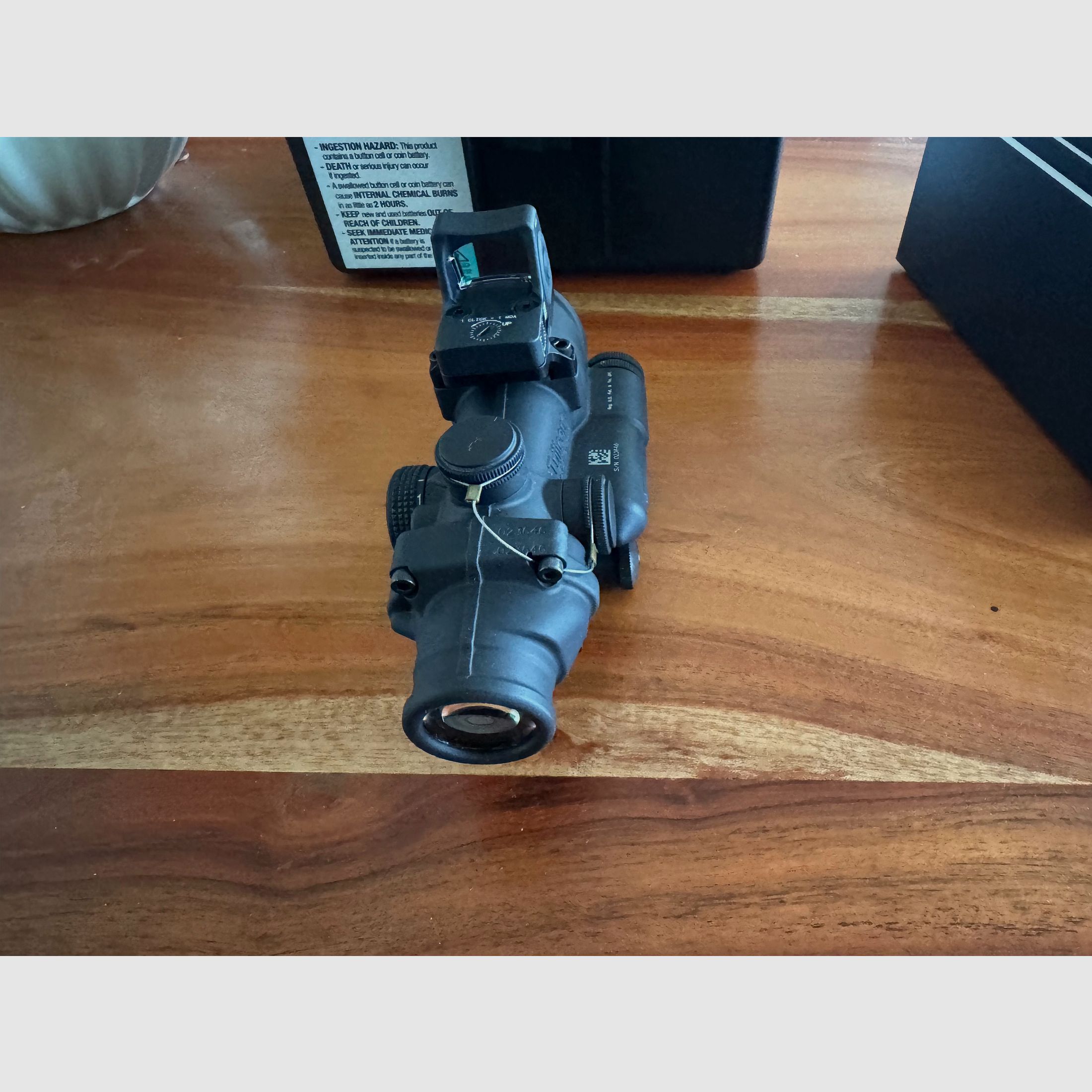 Trijicon ACOG 4x32 LED (.223 Reticle) + RMR Type 2 (3.25 MOA) – ABSOLUT NOWY I NIGDY NIE UŻYWANY w OVP