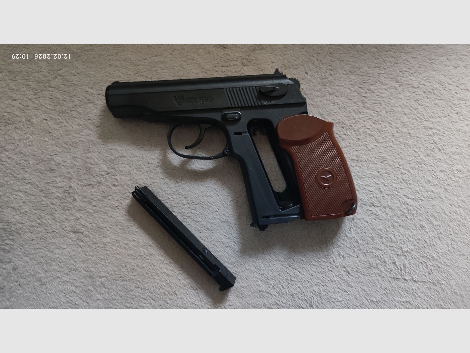 Umarex Legends KGB Pistolet 4,5 BB