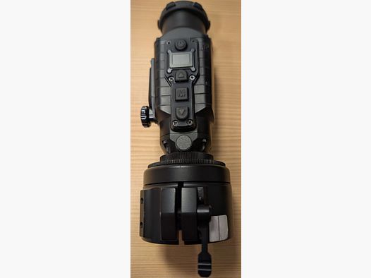 Lahoux Optics thermal imaging attachment Clip including Rusan clamp adapter