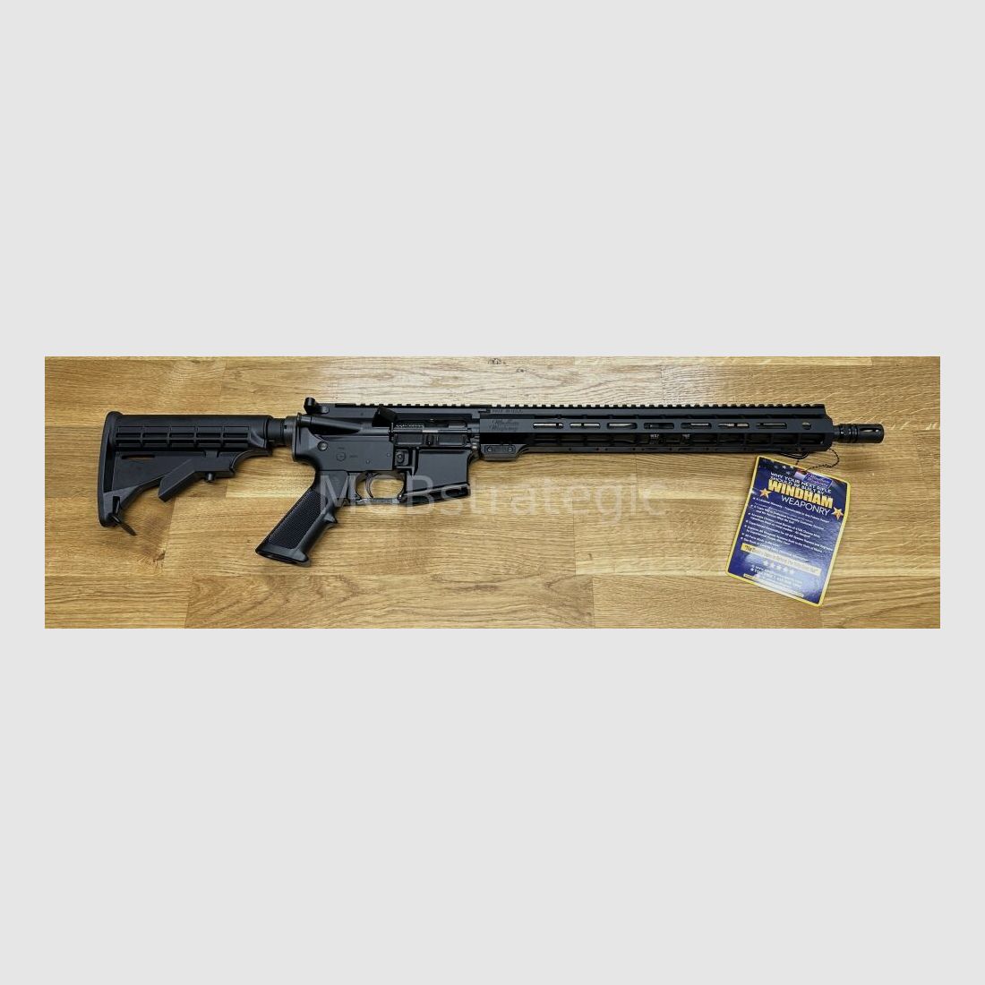 Windham Weaponry - halbautom. Büchse .223Rem RIFLE 16M4 SHAVED FRONT SIGHT - R16M4SFSMIT-16 - 15″ Windham Weaponry Aluminum M-LOK Free Float Handguard - 16" Lauf - Gewicht 2,88 kg ungeladen - System AR15 AR-15