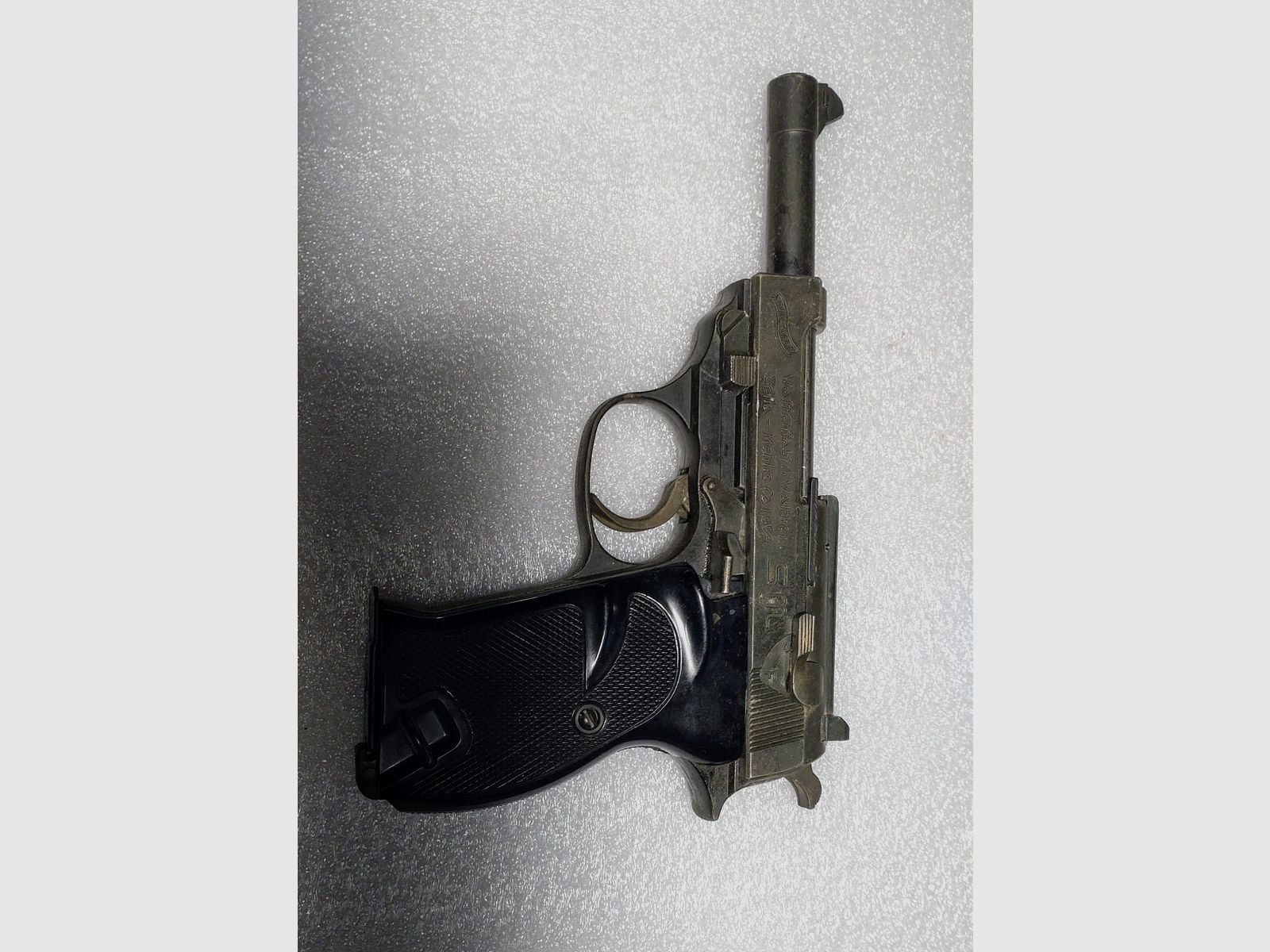 Deko-, Modellwaffe Pistole P 38