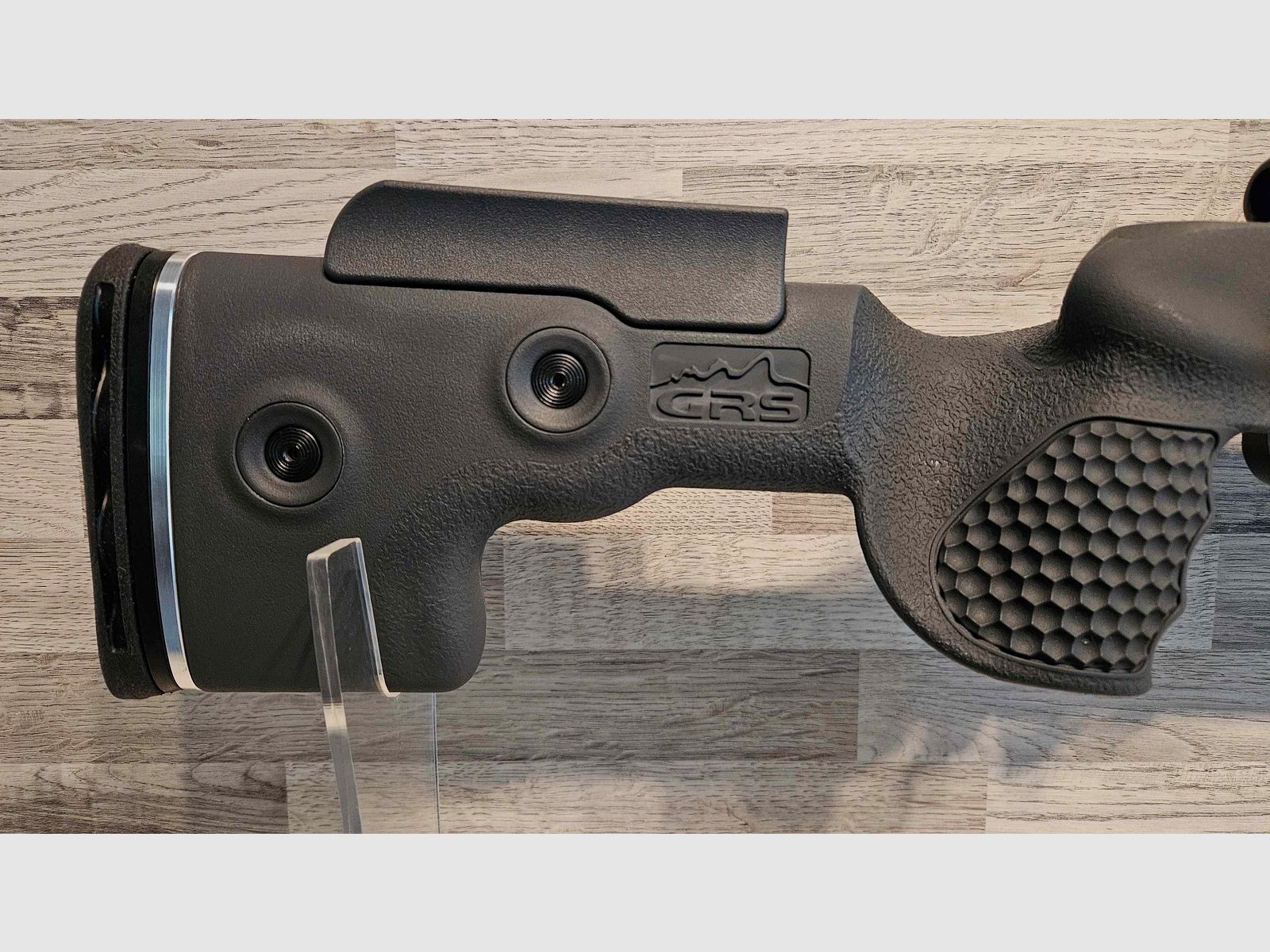 Neuware vom Fachhandel - HOWA 1500 Lauflänge 46cm / 18" Kal. .308 mit GRS Fenris Schaft