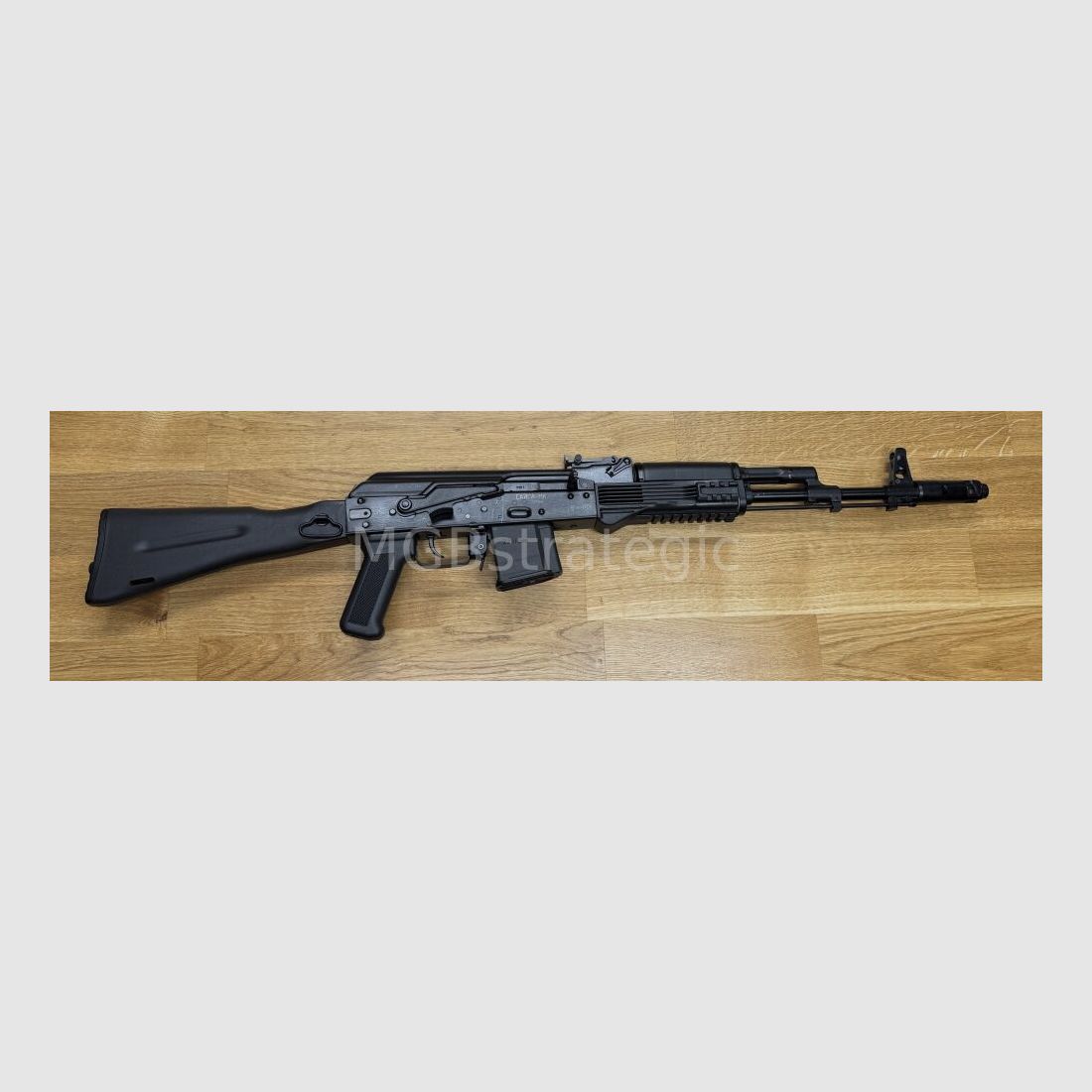 Izhmash Saiga MK 102 - sportlich zugelassen! - halbautom. Büchse .223Rem 415mm Lauflänge - Polymer Klappschaft - - zivile Version AK101 - System AK74 AK47 AK101 - optisch wie AK74M