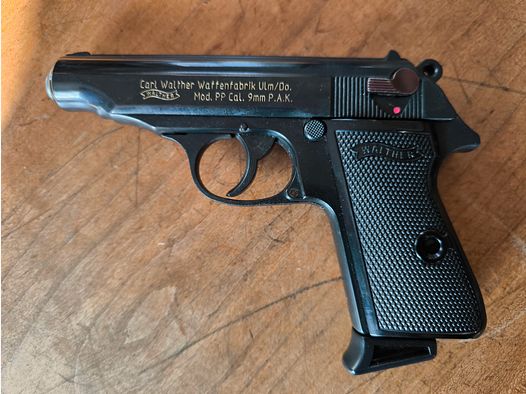 Walther PP cal. 9 mm P.A.K.