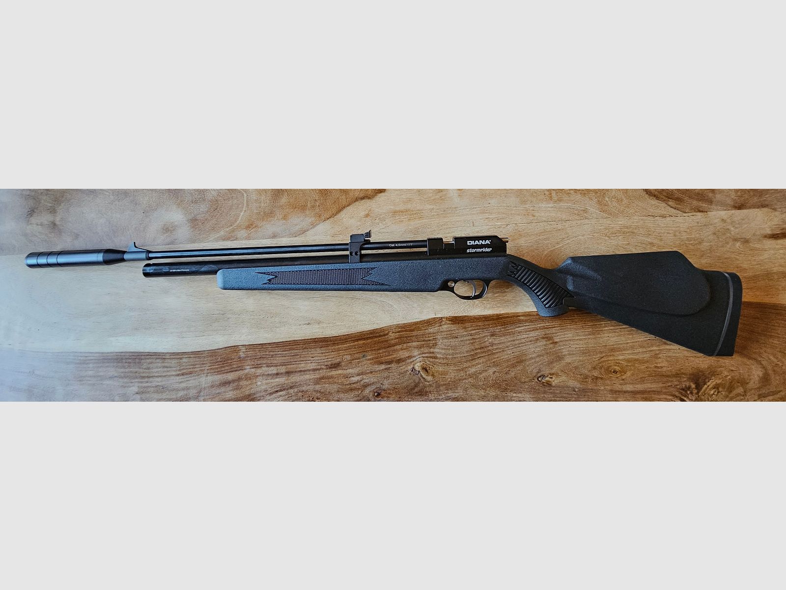 Diana Stormrider Black Pressluft Gewehr 4,5 mm Diabolo