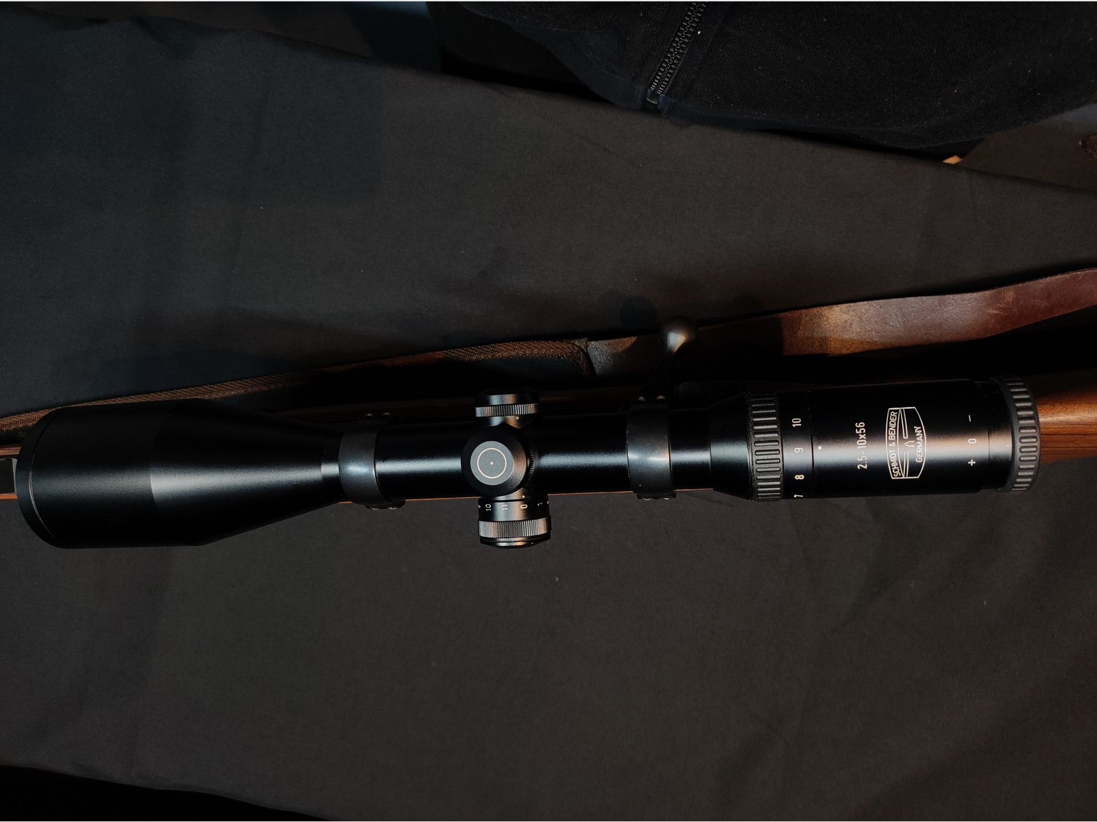 Mauser M94 repeating rifle - .30-06 - Schmidt & Bender 2.5–10x56 - Like new - incl. 183 rounds of ammunition