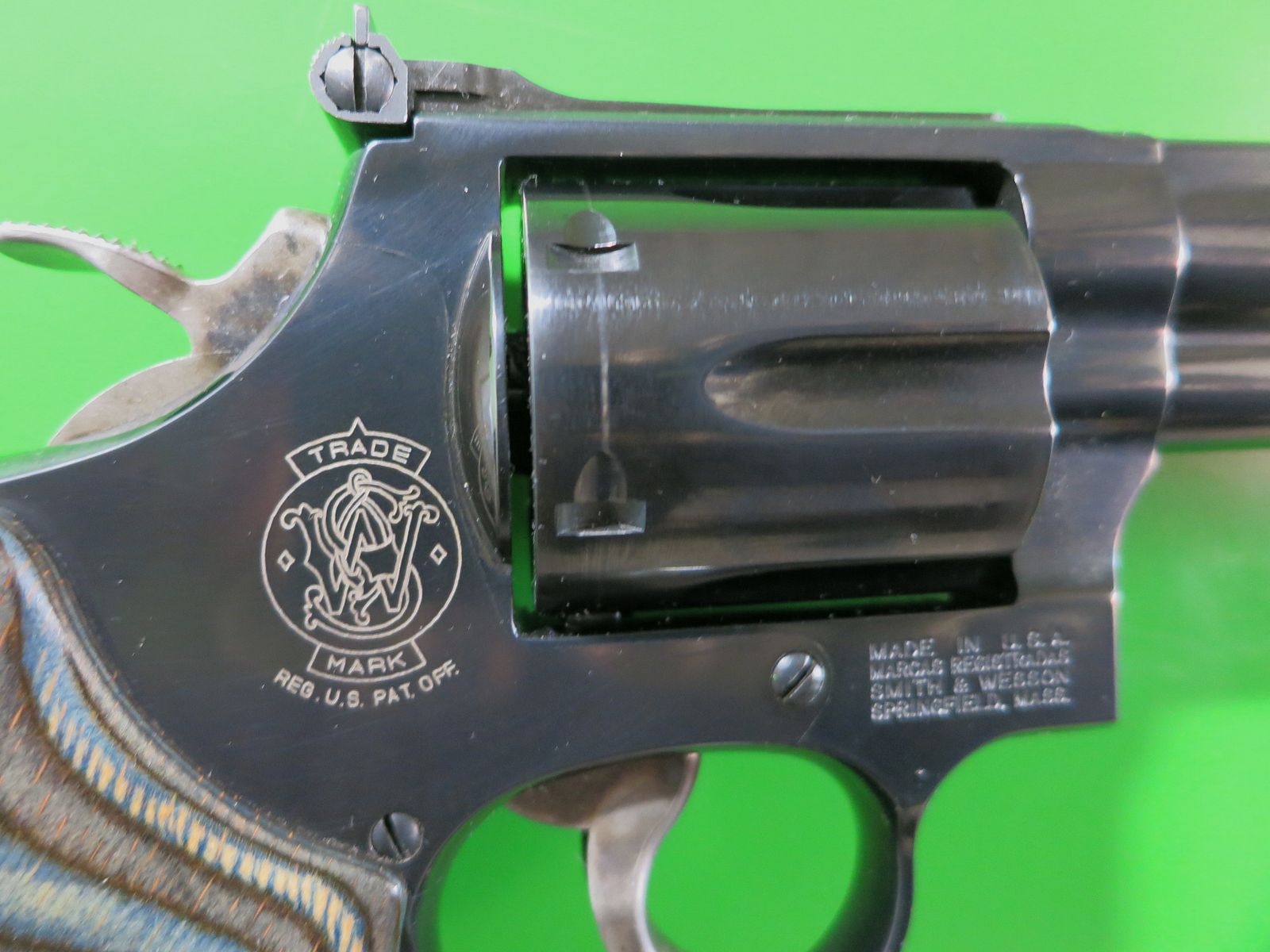 Revolver SMITH & WESSON Modell 586-5, Target Champion 6", Kal. 38/357 Mag, Royal Blue   #33-