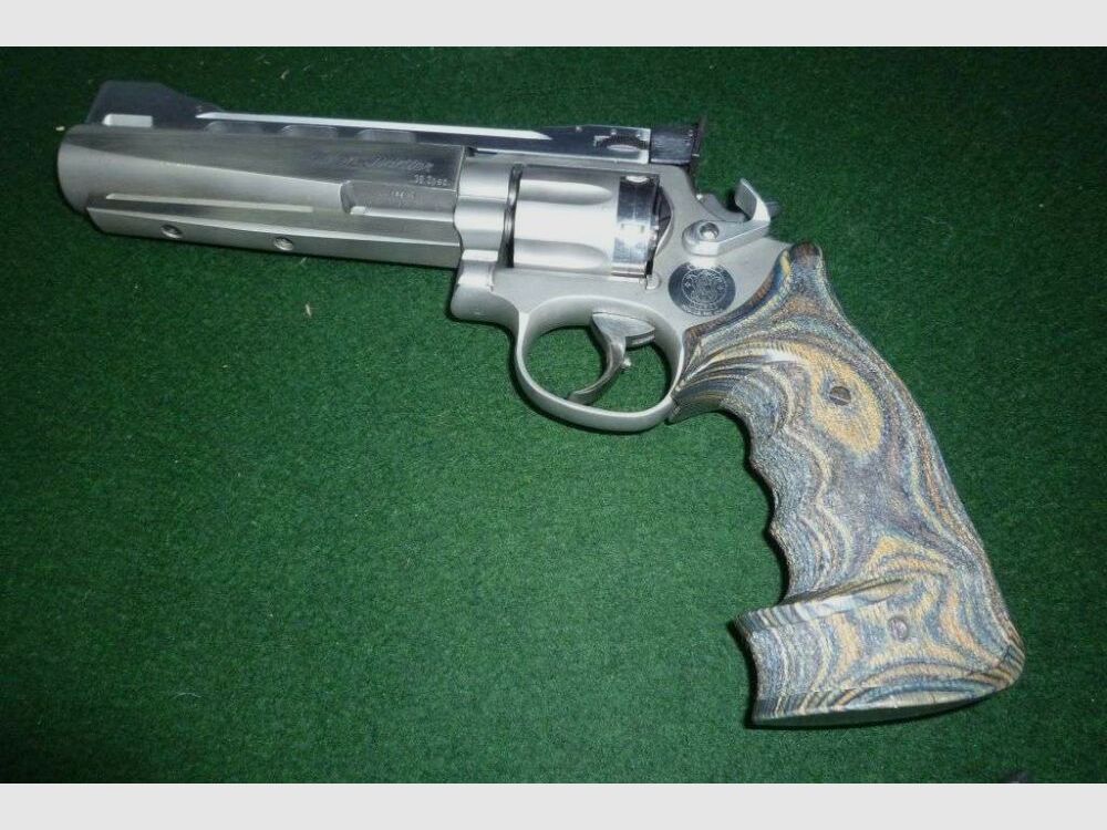 Smith & Wesson 64-3	 .38Special