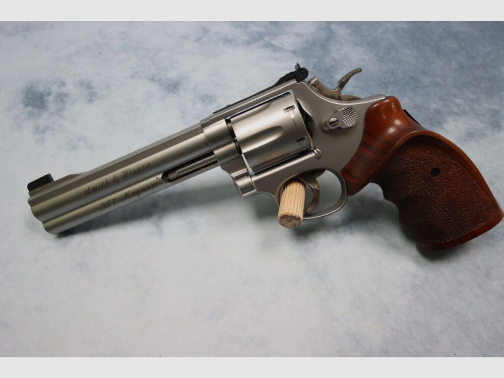 Smith & Wesson 686 Target Champione (686-4), Bild 4 von 4