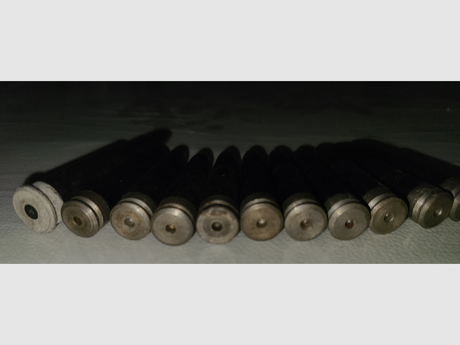 11x PUFFER PATRONEN PLASTE METAL TROCKENTEST  ENTMILITARISIERT cal. UNBEKANNT