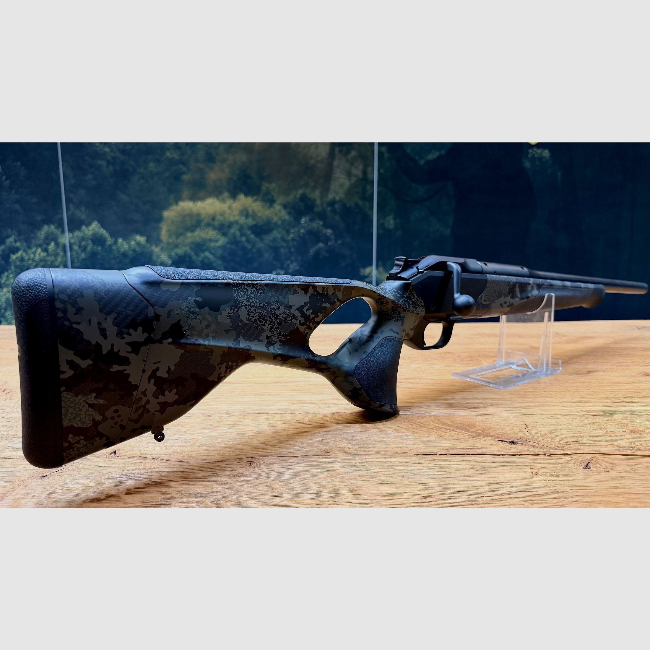 Blaser R8 Ultimate Carbon Huntec Camo Komplettwaffe / Kaliber wählbar / Logo schwarz / Semi Weight