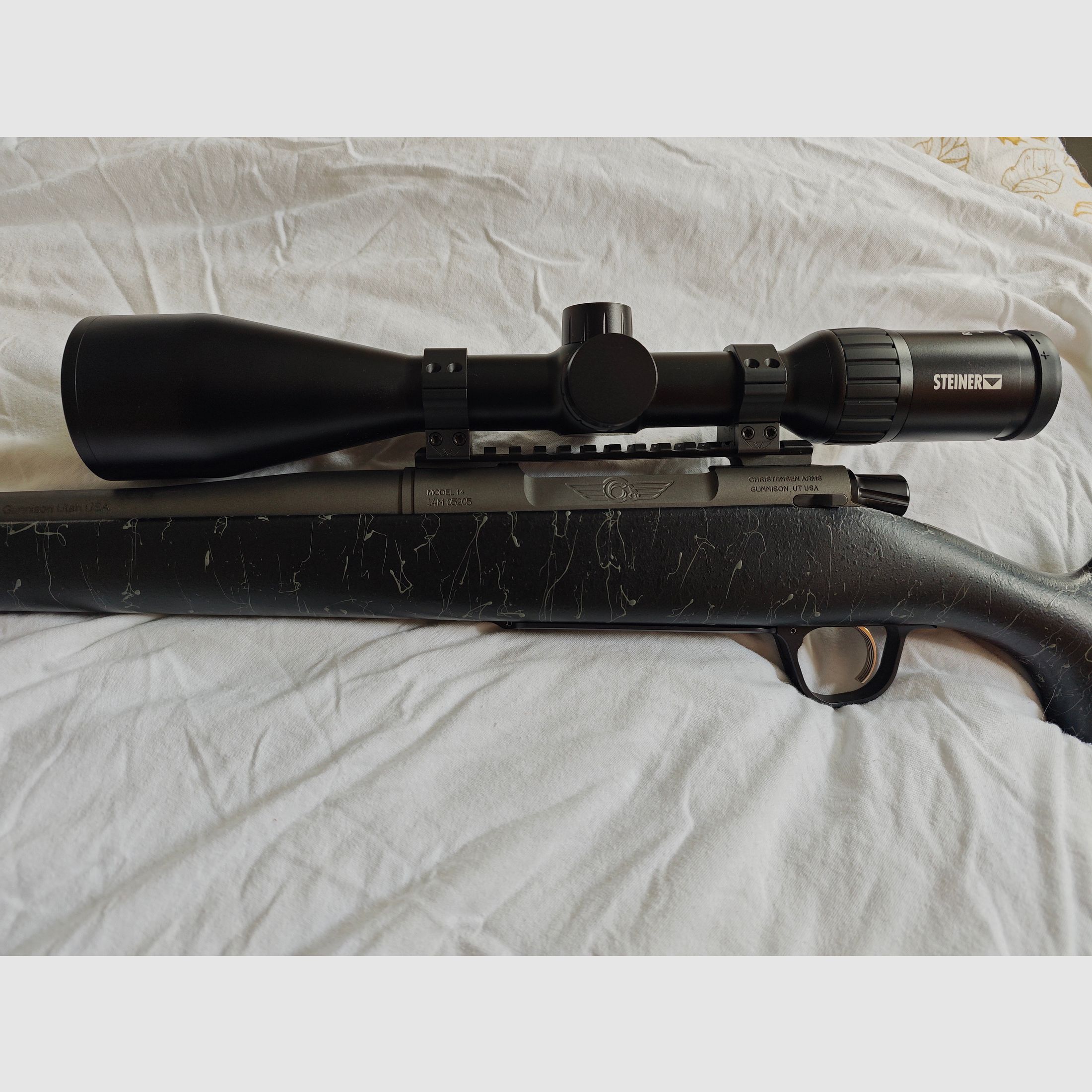 Christensen Arms Mesa + Steiner Ranger 4 6-24x56 - como NUEVO