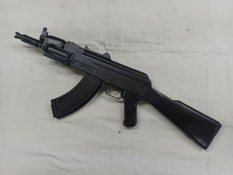 Umarex SAR 92B ähnlich Kalaschnikow AK-47