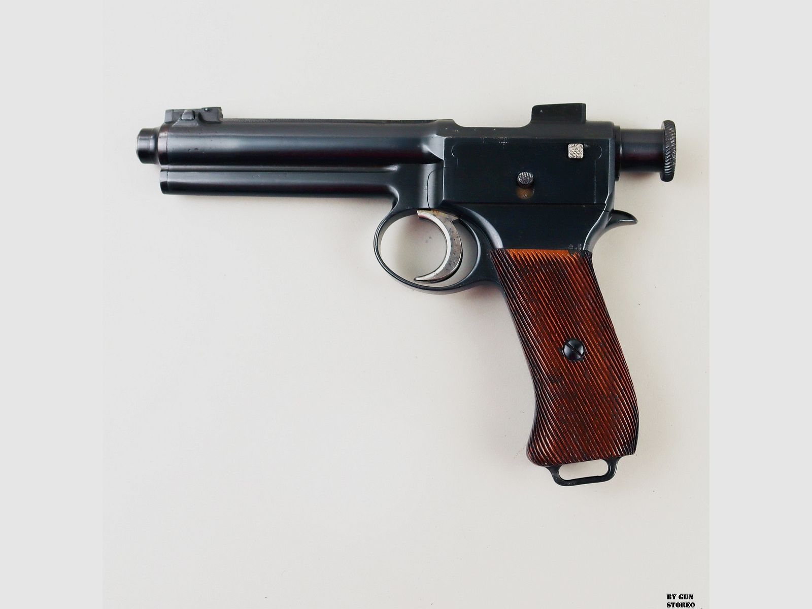 Pistolet FEGYVERGYAR BUDAPEST mod. Roth Steyr M1907 cal. 8 Steyr n° de série 34129, image 1 sur 8