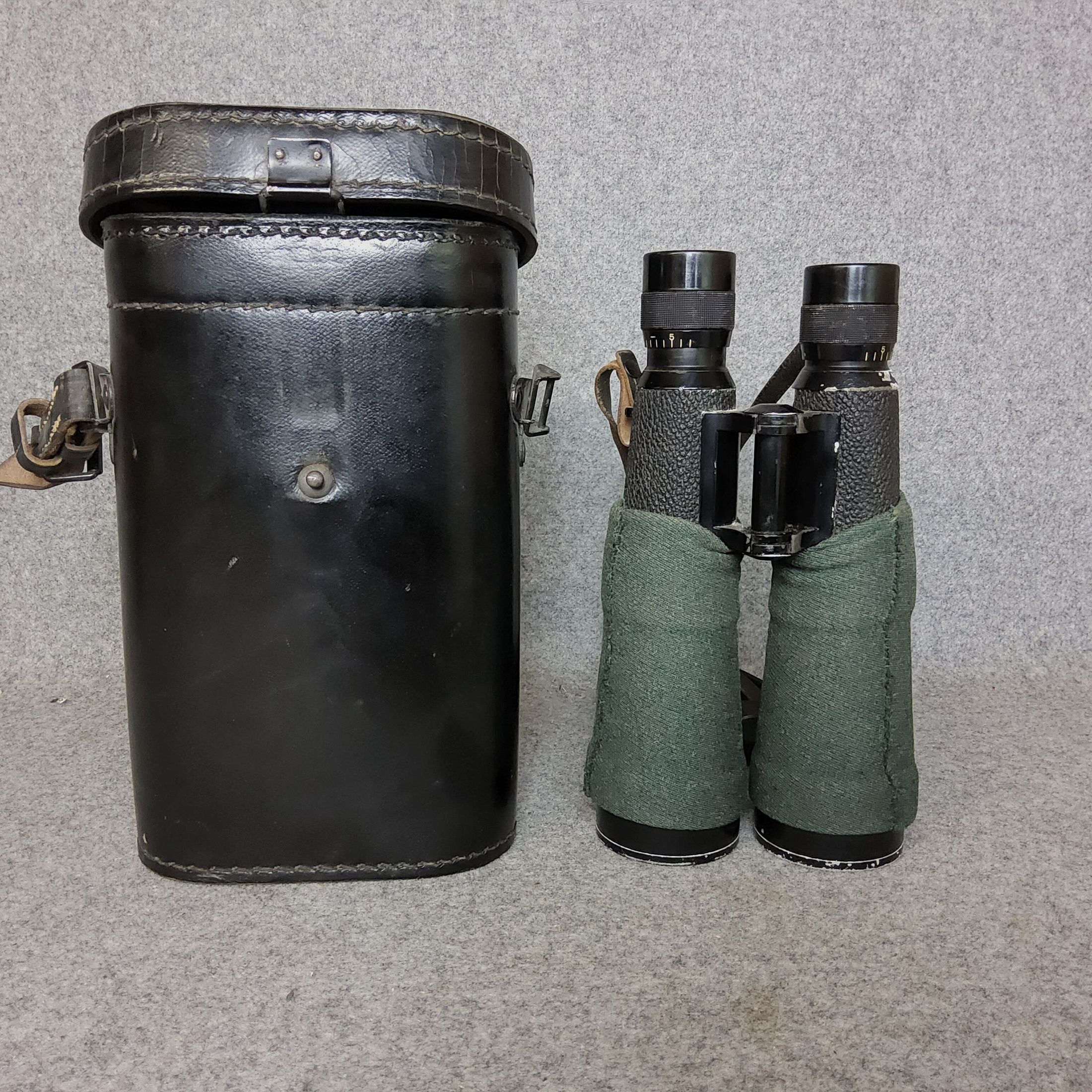 Hensold 10x50, Bild 1 von 6