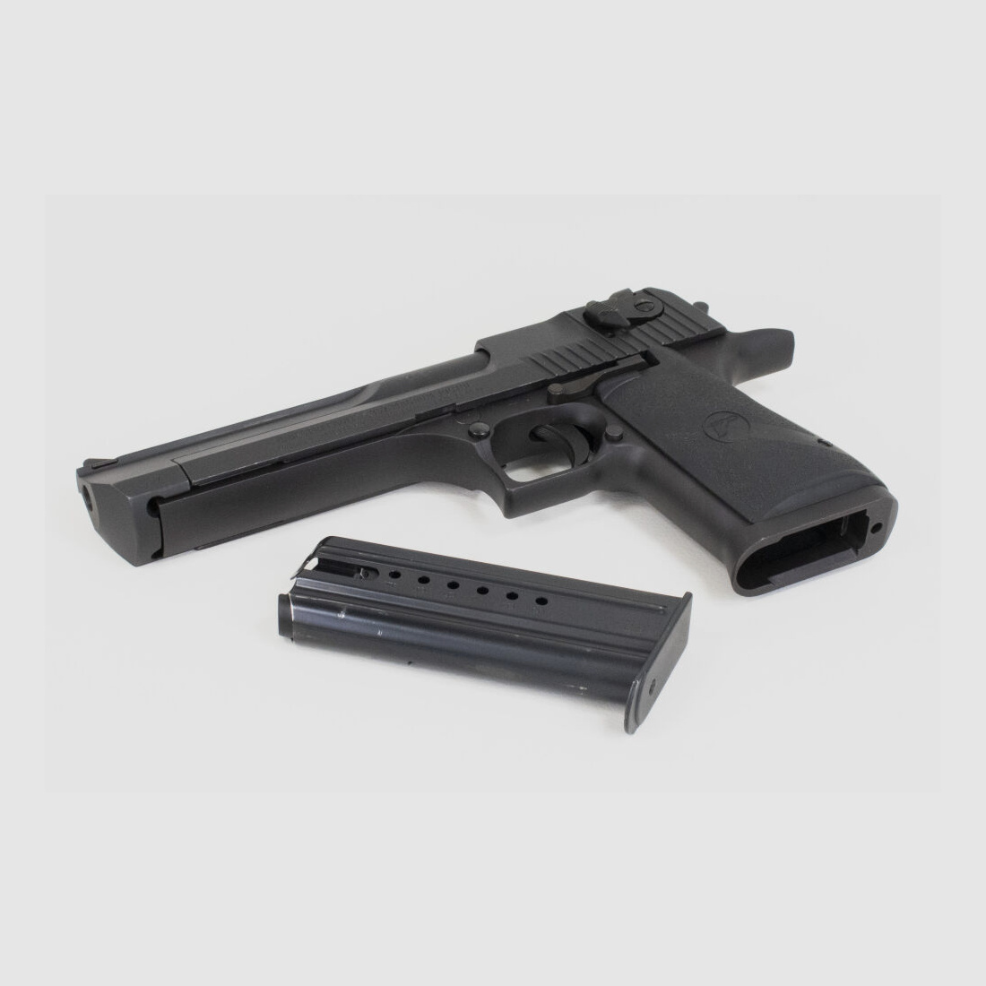 IMI Magnum Research Desert Eagle Mk VII Israel Manufacturing with Accessories