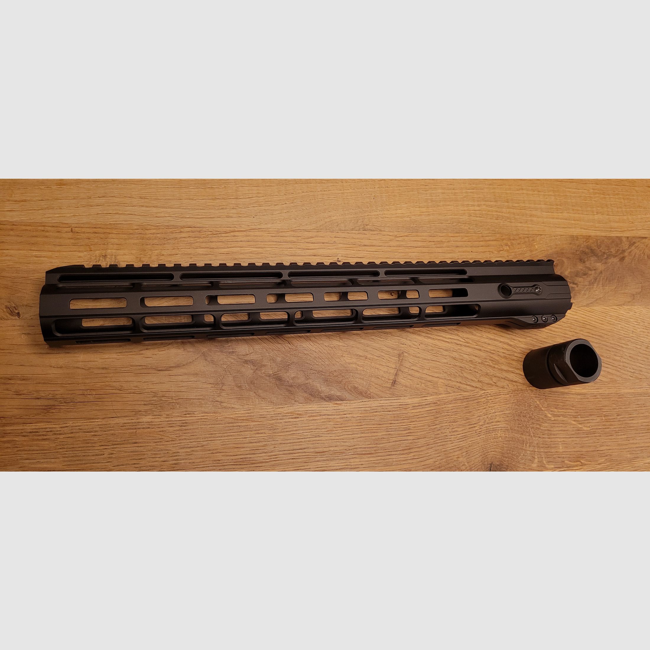 Hera Arms Handschutz 15" Mlok