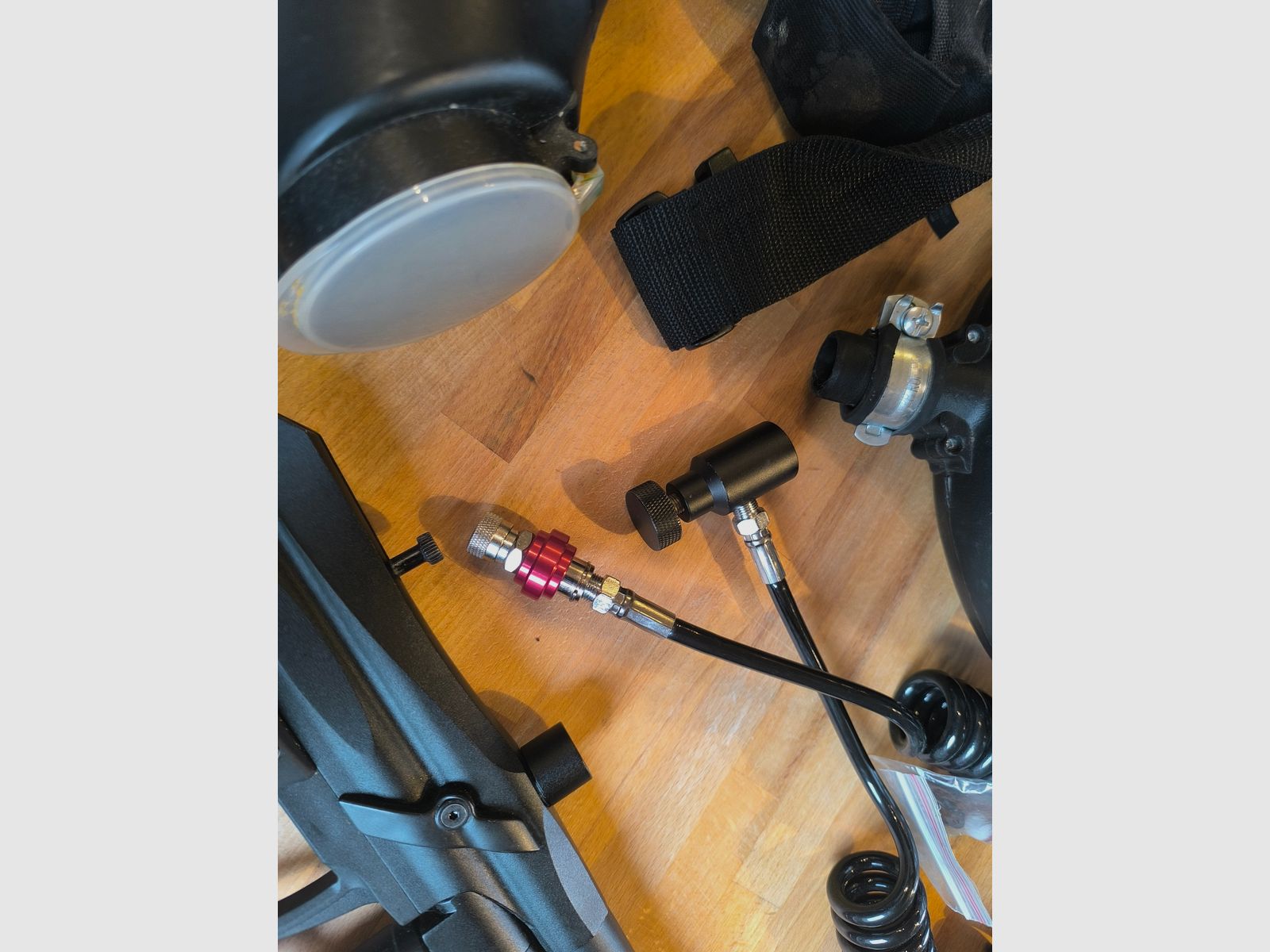ZEN / MAXS High Voltage 2 Paintball complete set .68 – HP, hopper, NXe, mask (price is negotiable)