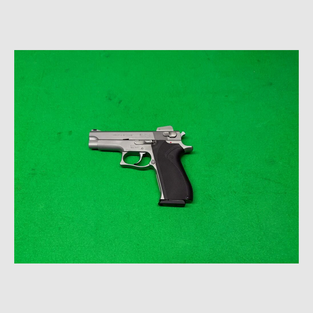 Smith & Wesson 3906