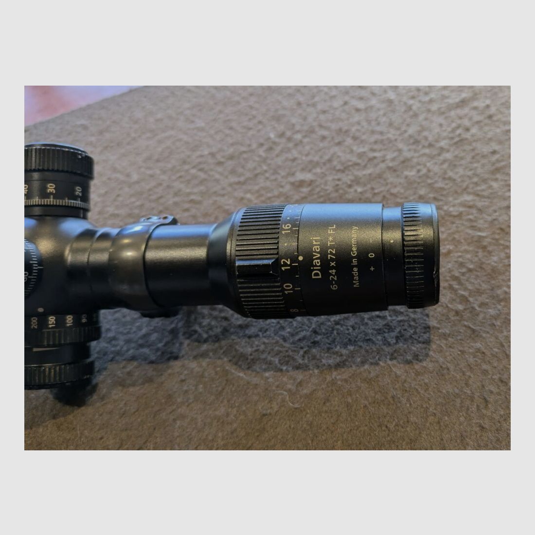 Zeiss Diavari 6-24x72 T* FL // SELTEN // inkl. Schwenkmontage-Oberteilen !