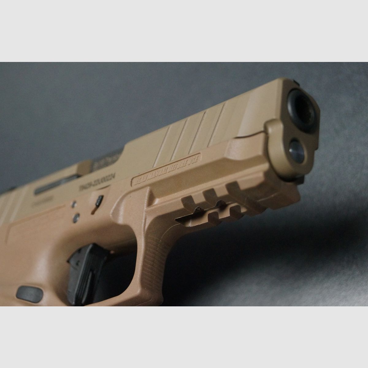 Stoeger STR-9 FDE, Bild 2 von 6