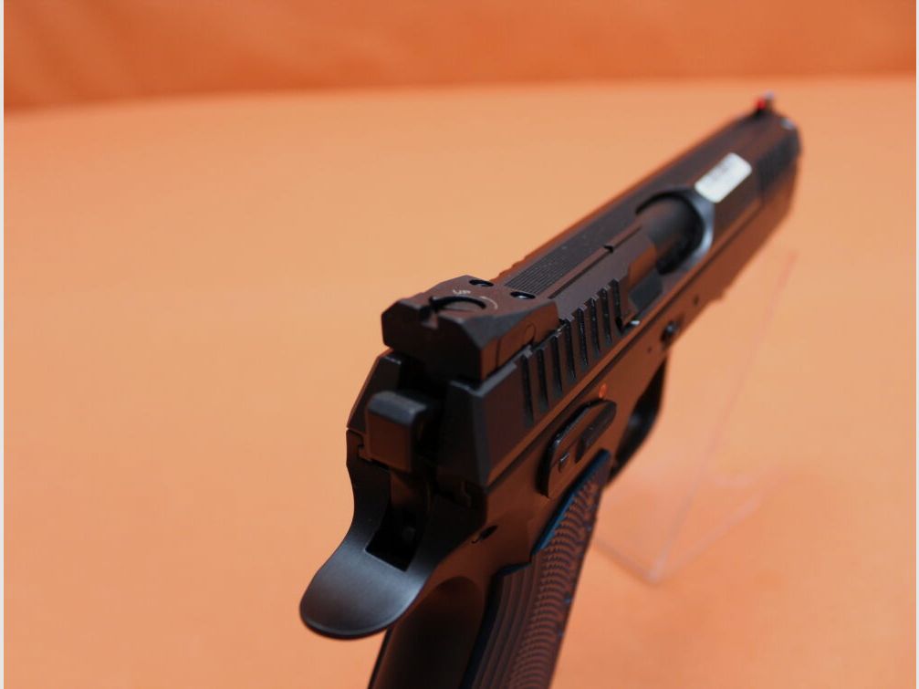 CZUB Ha.Pistole 9mmLuger CZUB SHADOW2 Black Poly SA-Abzug/Fiber-Leuchtkorn/3 Magazine (9mmPara/9x19)CZ75