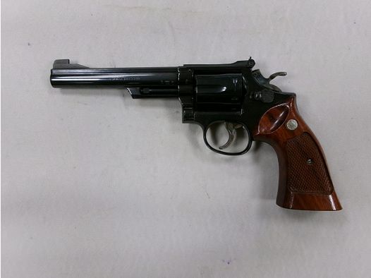 SMITH & WESSON 19 CAL. 357 MAG. used