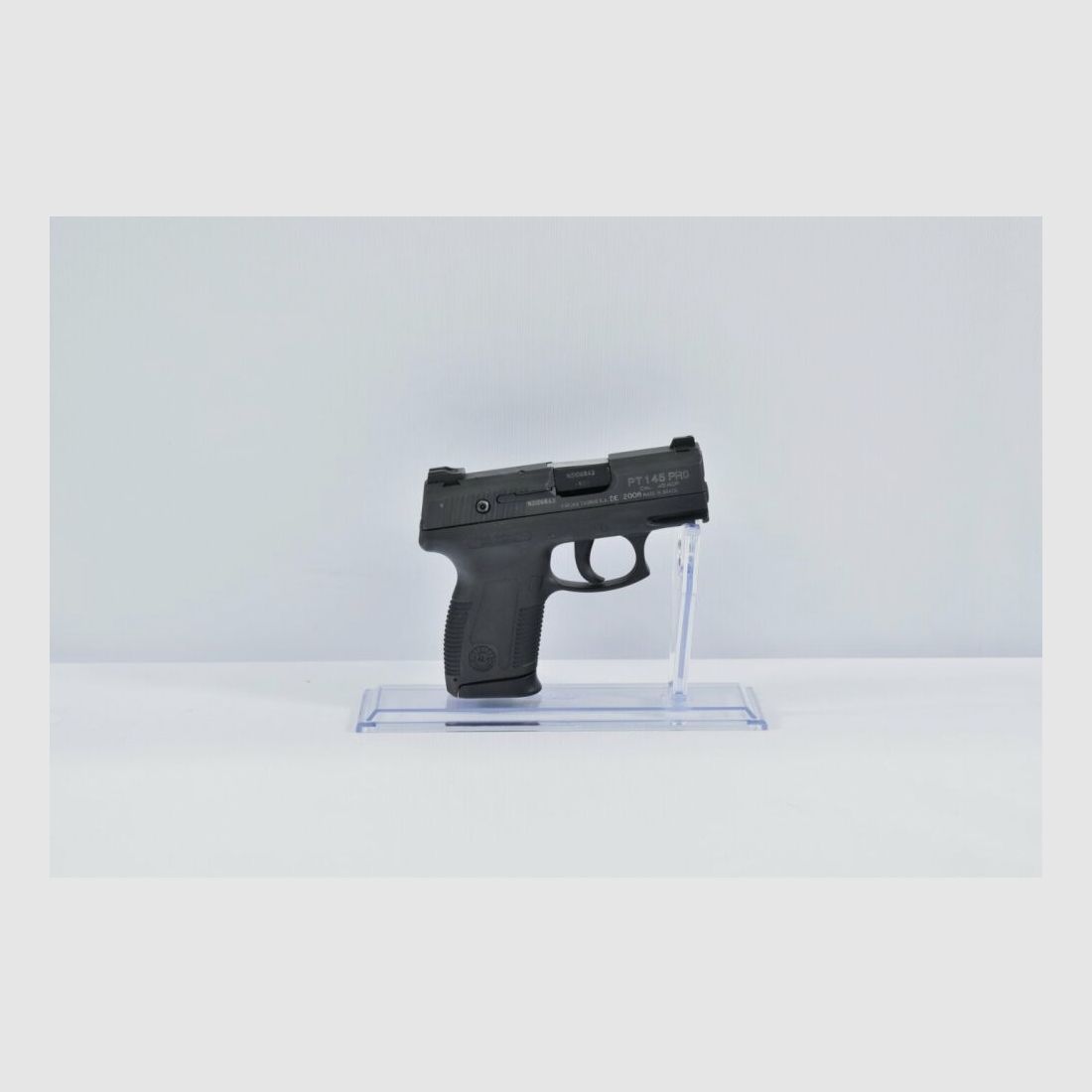 Taurus PT145 .45Auto Pistola, immagine 1 di 2